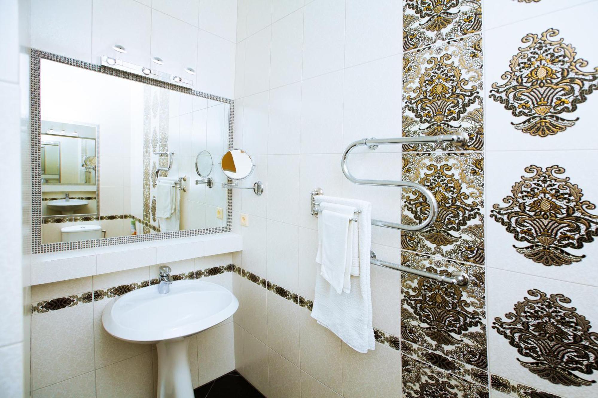 Lira Boutique Hotel Mogilev Exterior photo